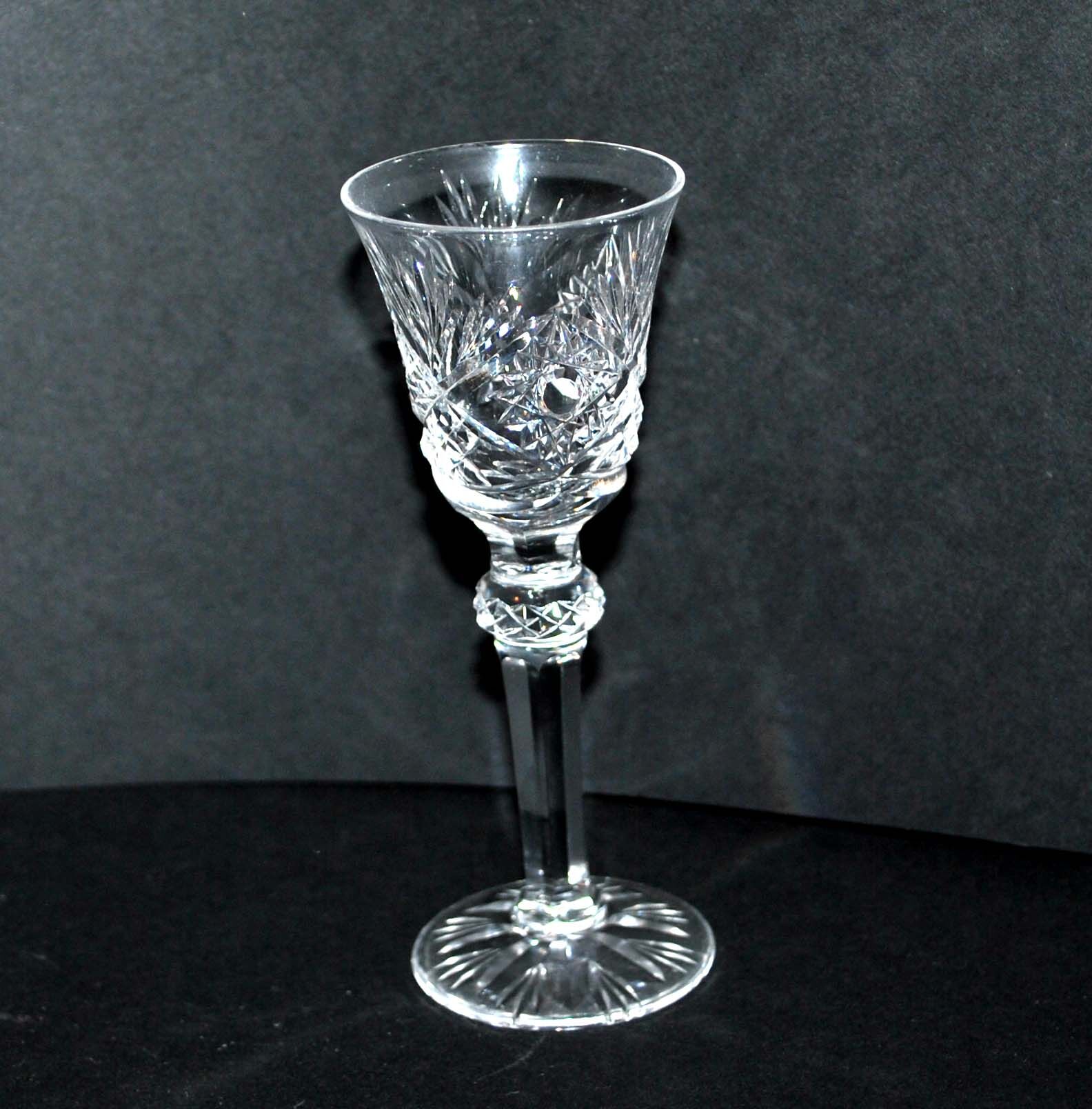 et of 5 diamond cut crystal liqueur glasses