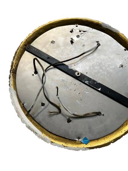 Ceiling light in glass and gold metal