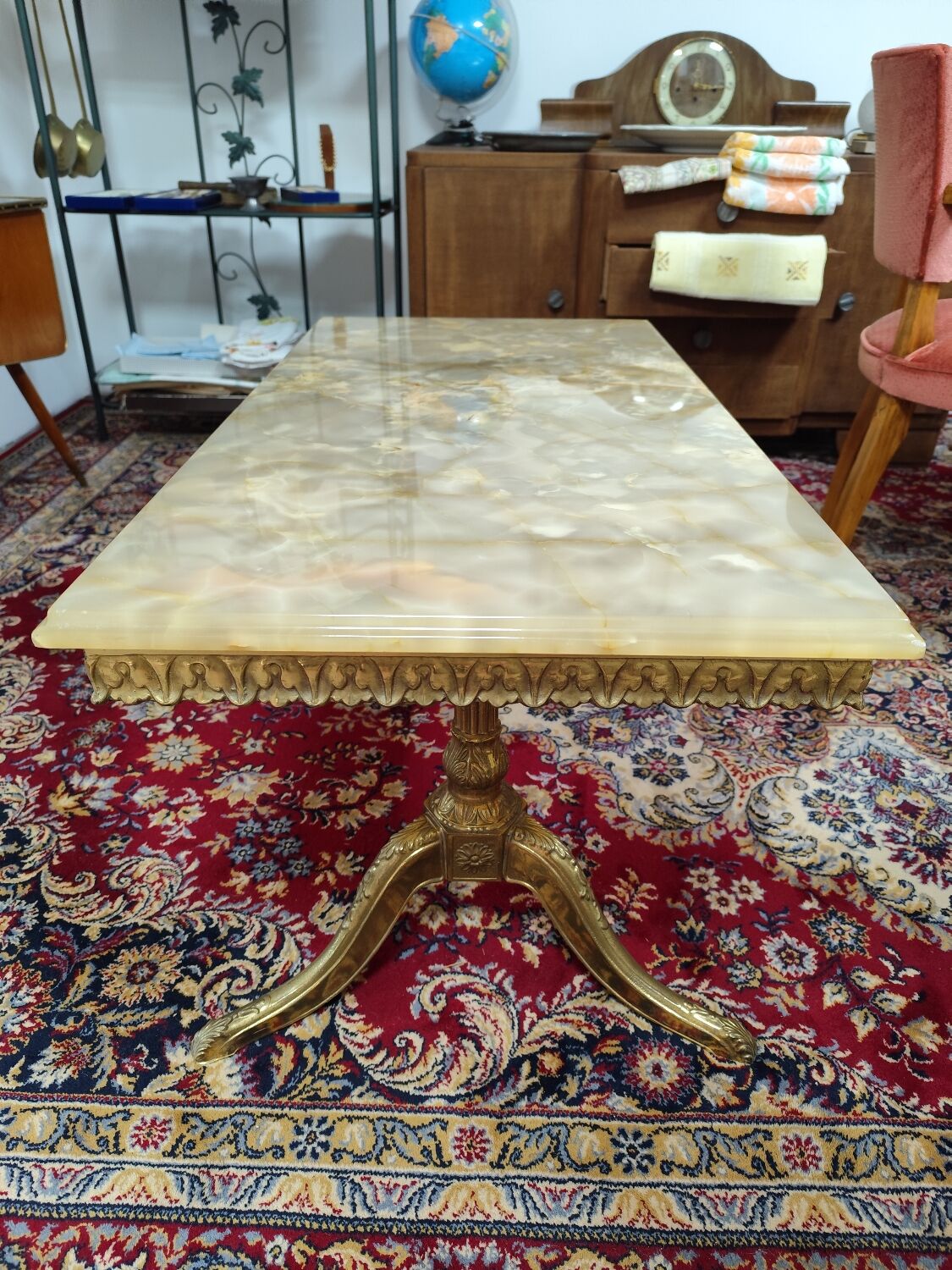 Table basse vintage en marbre et bronze