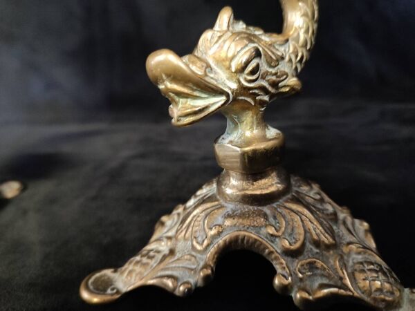 Bougeoir bronze zoomorphe