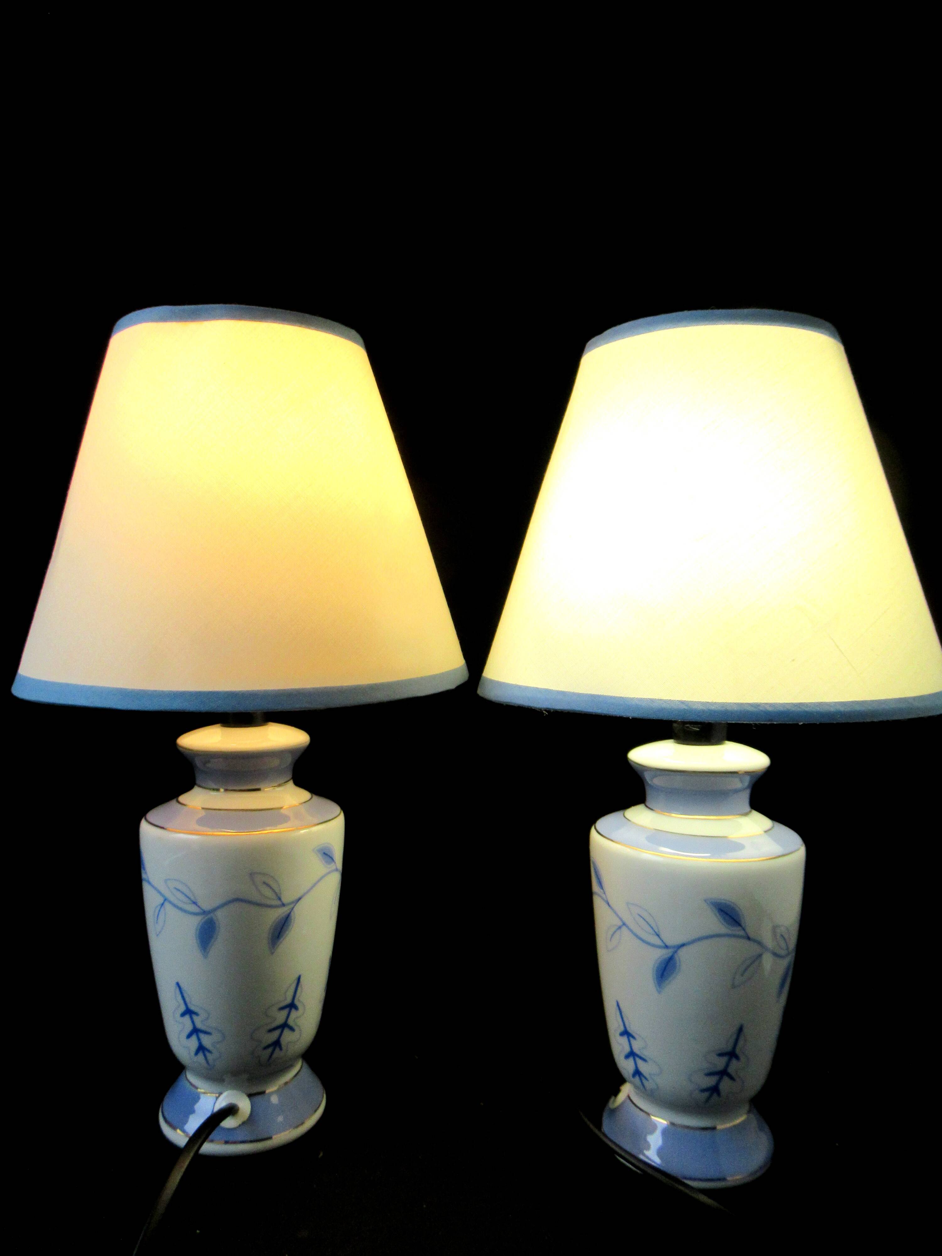 Bedroom lamps