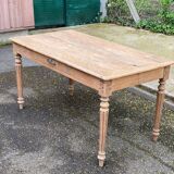 19th-century Louis XVI solid oak farmhouse table, 140cm.