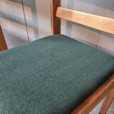 4 chaises en bois massif