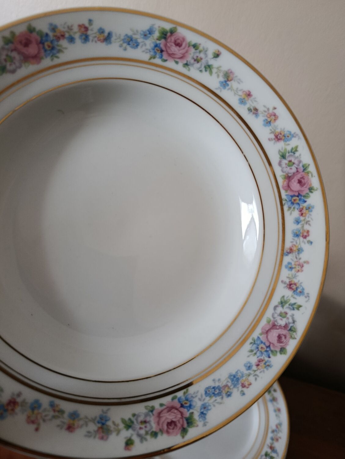 Set of 8 floral design plates | D.R.B. Limoges porcelain