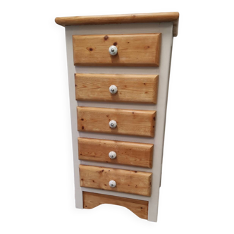 Chiffonier
