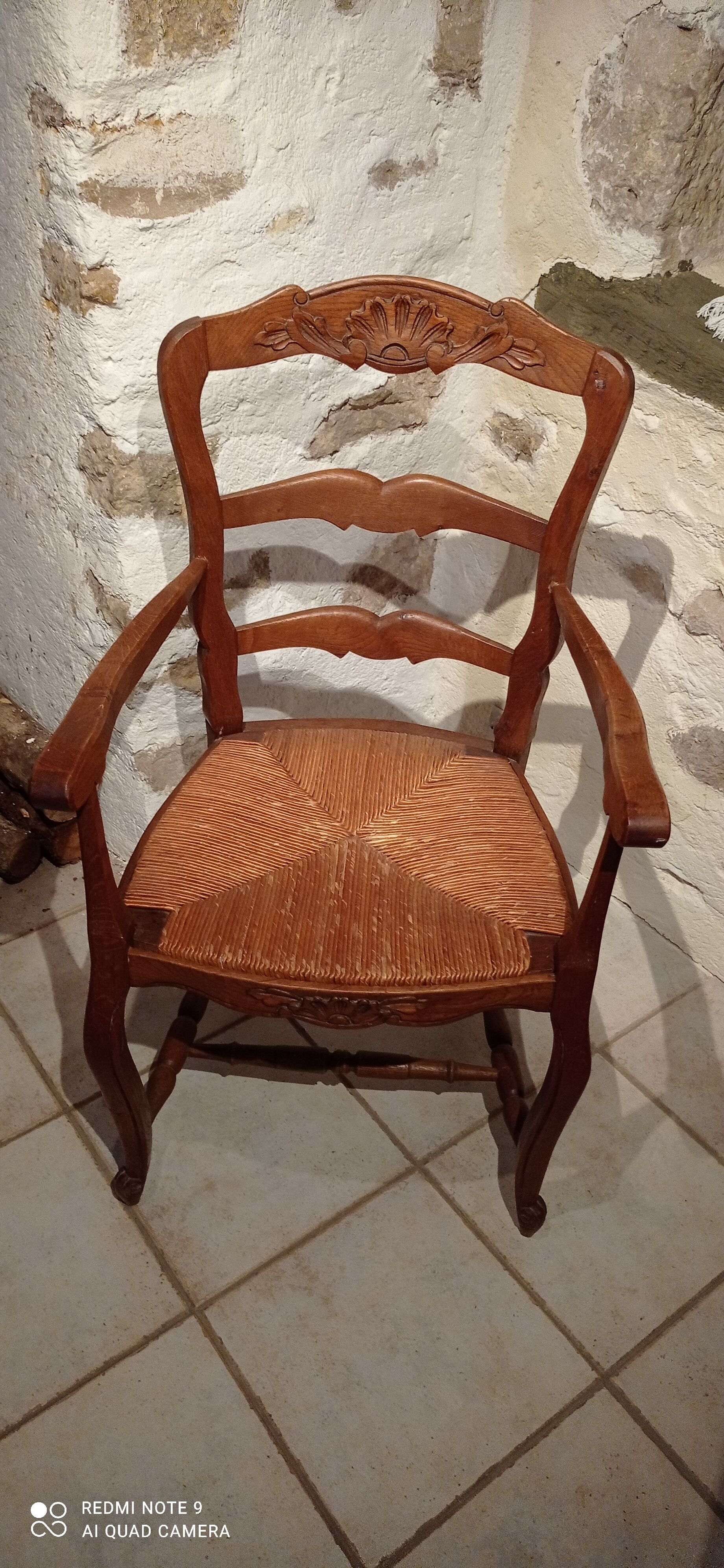 Antique mulched armchair