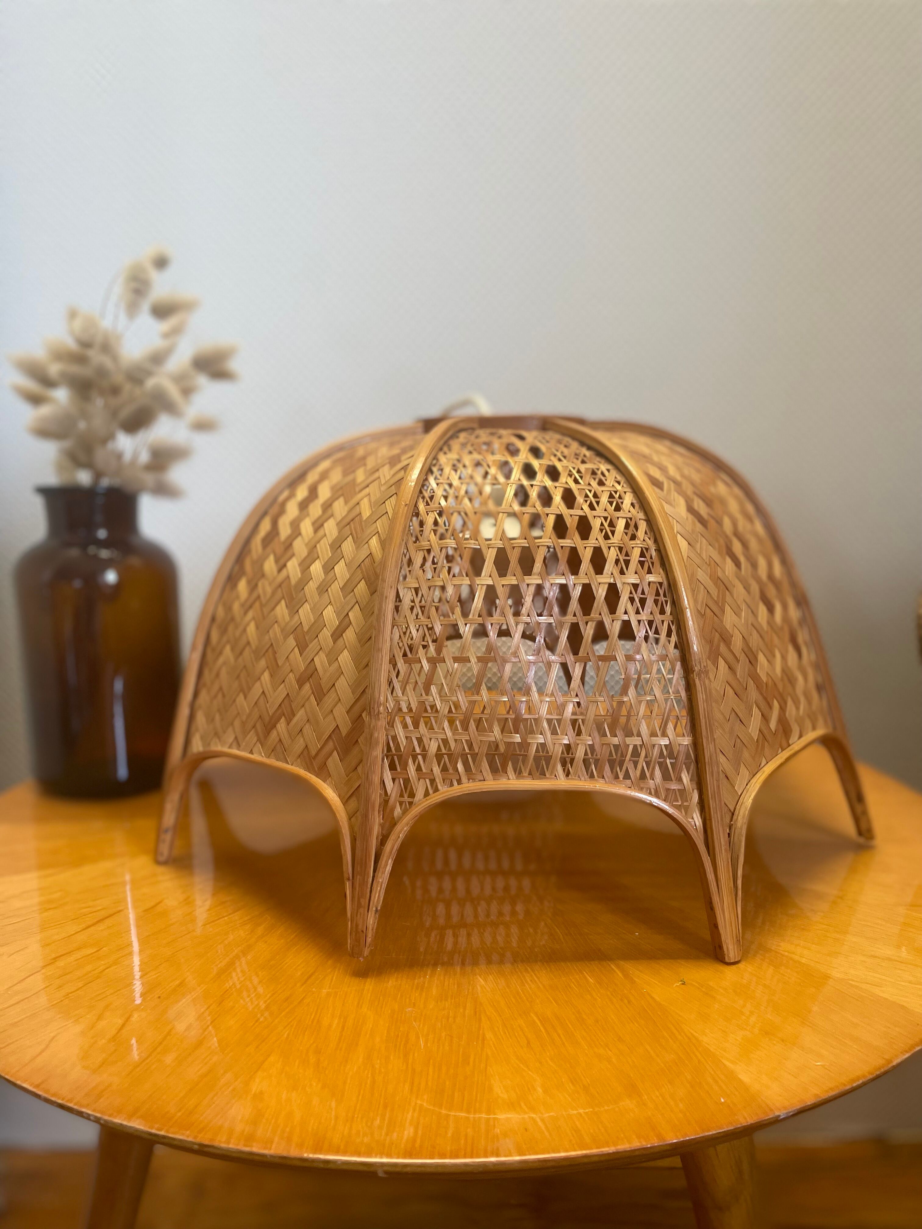 Suspension en rotin vintage tressée