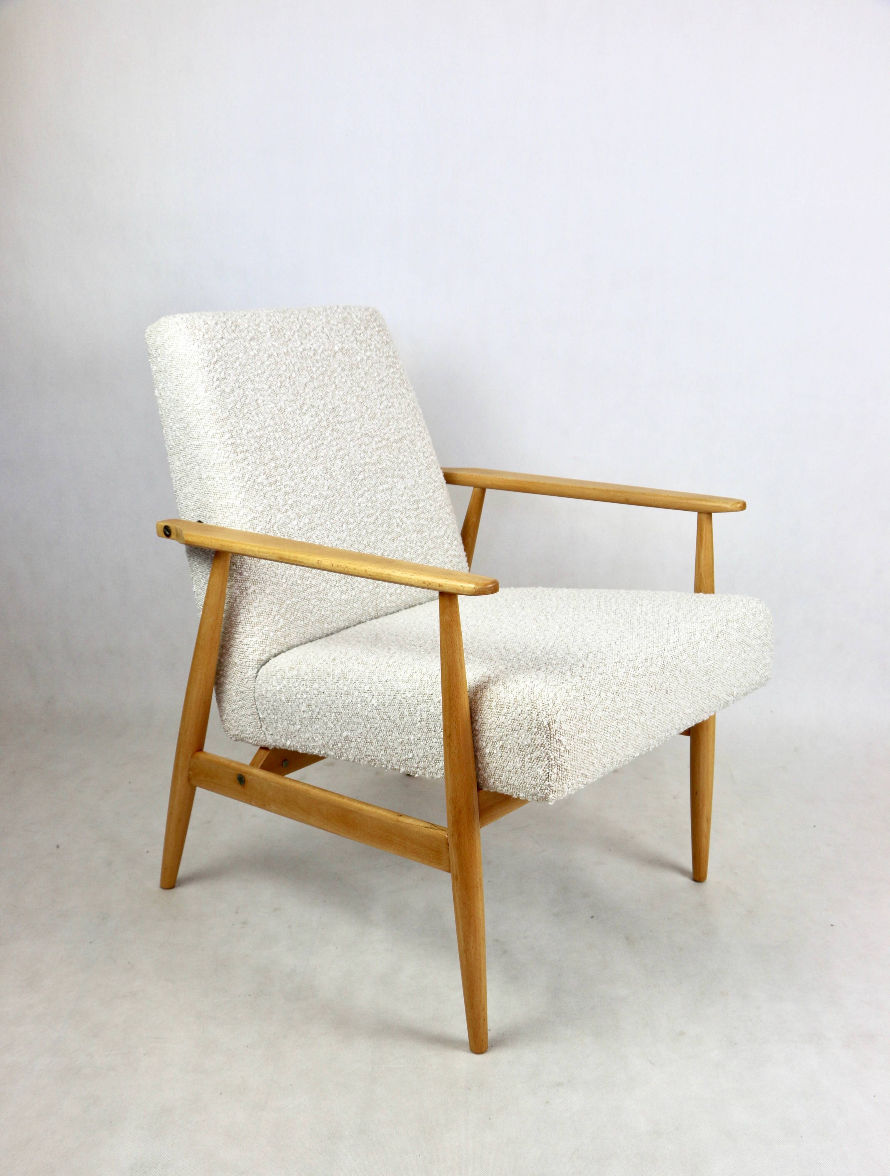 Armchair 'Lis', 1970s, white boucle, design by Henryk Lis - light wood