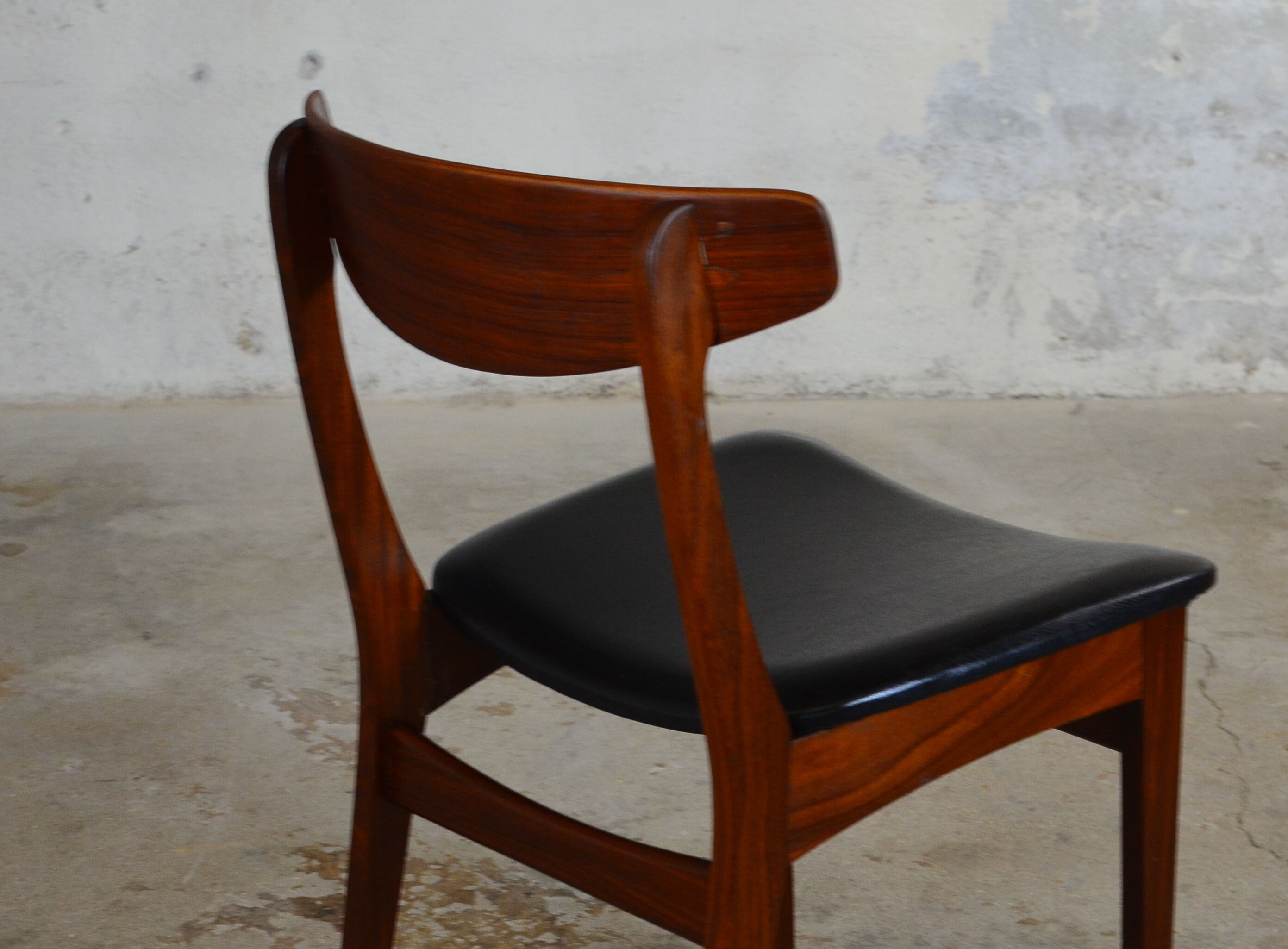 Office Samcom scandinavian 1960 chair