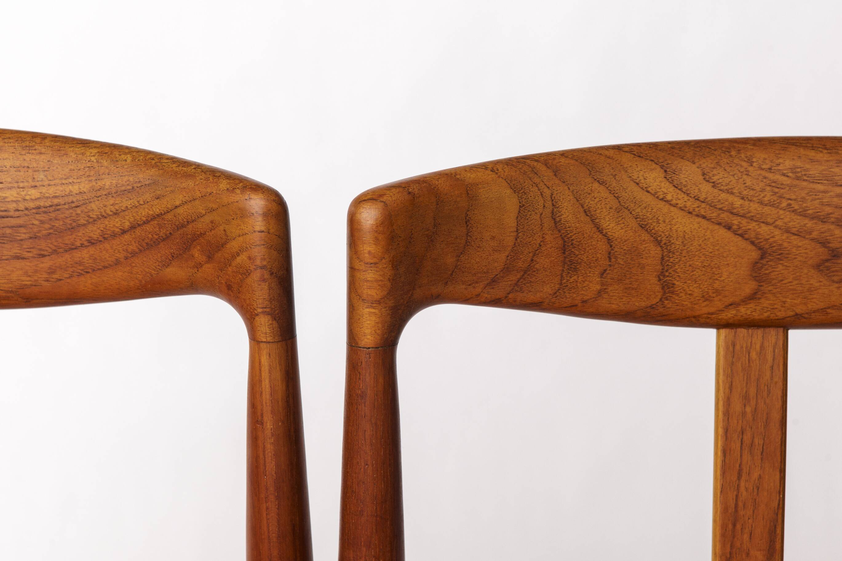 Set of 4 Bramin Teak Dining Chairs – Denmark 1960s – Pink Upholstery