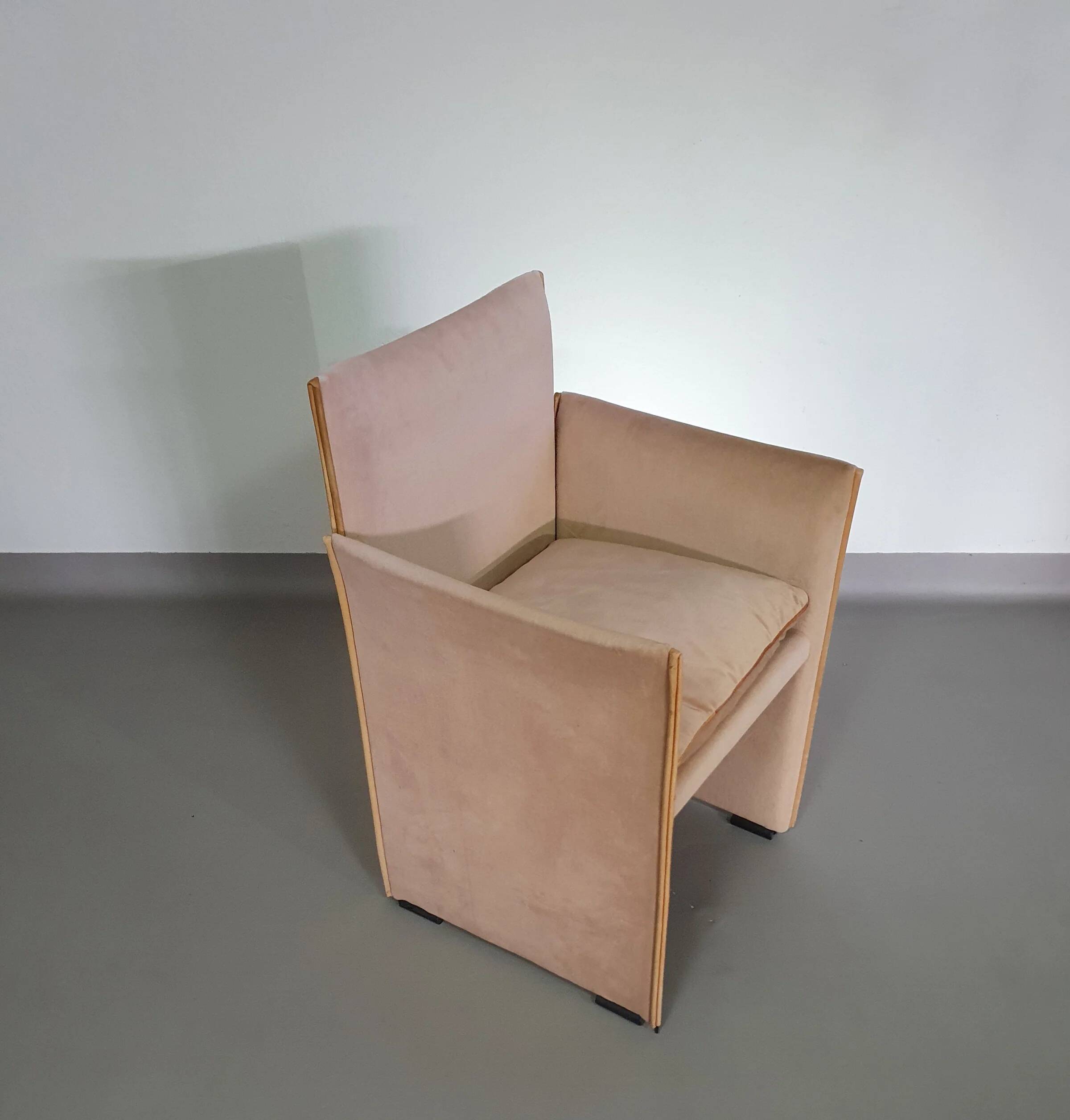 Set (6) by Mario Bellini 401 Break chairs for Cassina, 1990s