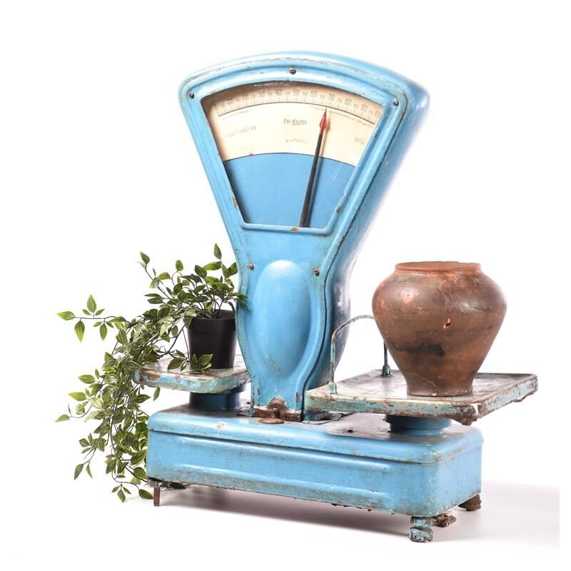 Vintage brocante scale