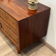 Meuble bas scandinave en palissandre de Rio