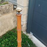 Escalier de bibliothèque ancien vintage