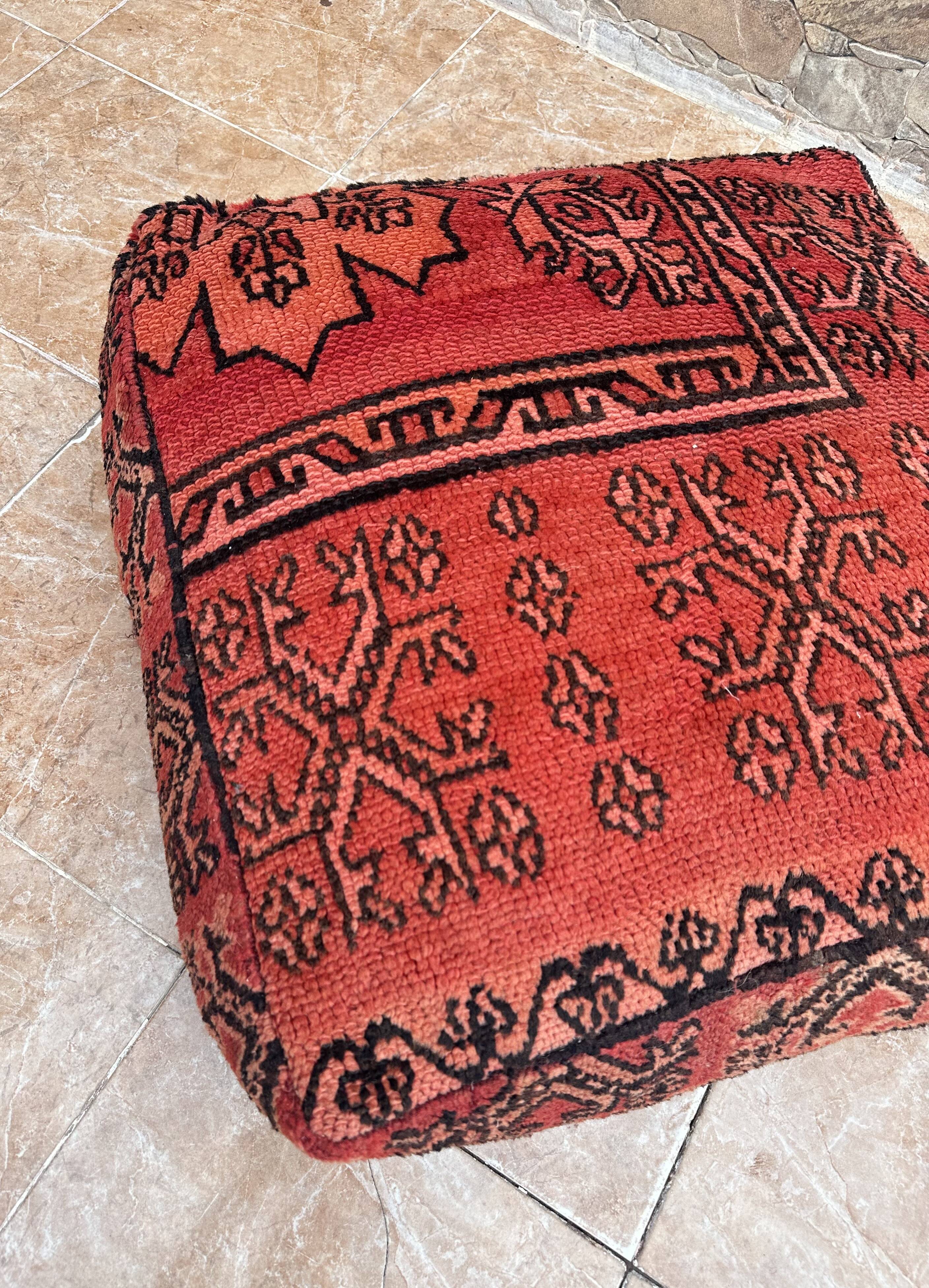 Pouf, coussin de sol Kilim berbère fait main