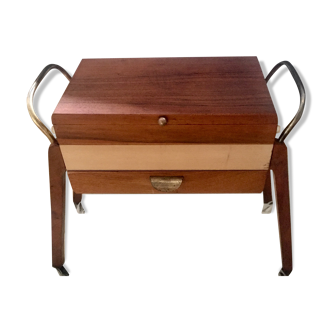 Sewing table of 60's