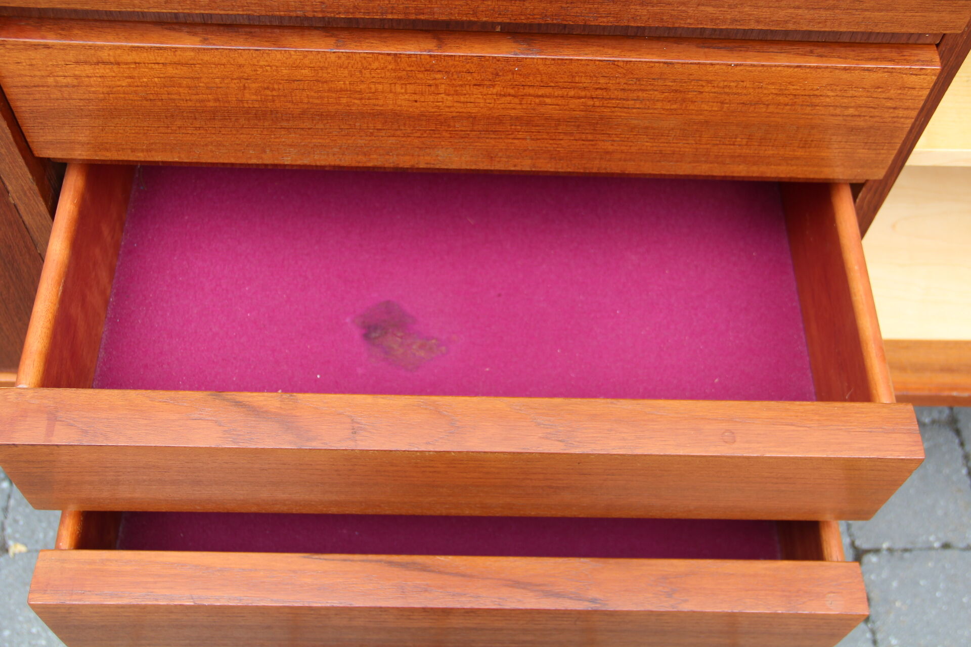 Large teak buffet thread