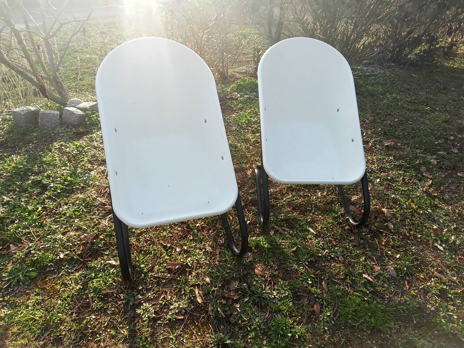 Paire de fauteuils design