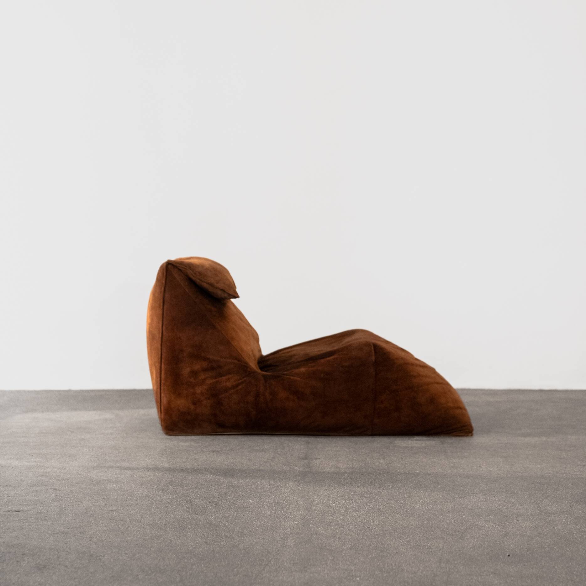 Bambole chaise longue by Mario Bellini for B&B Italia