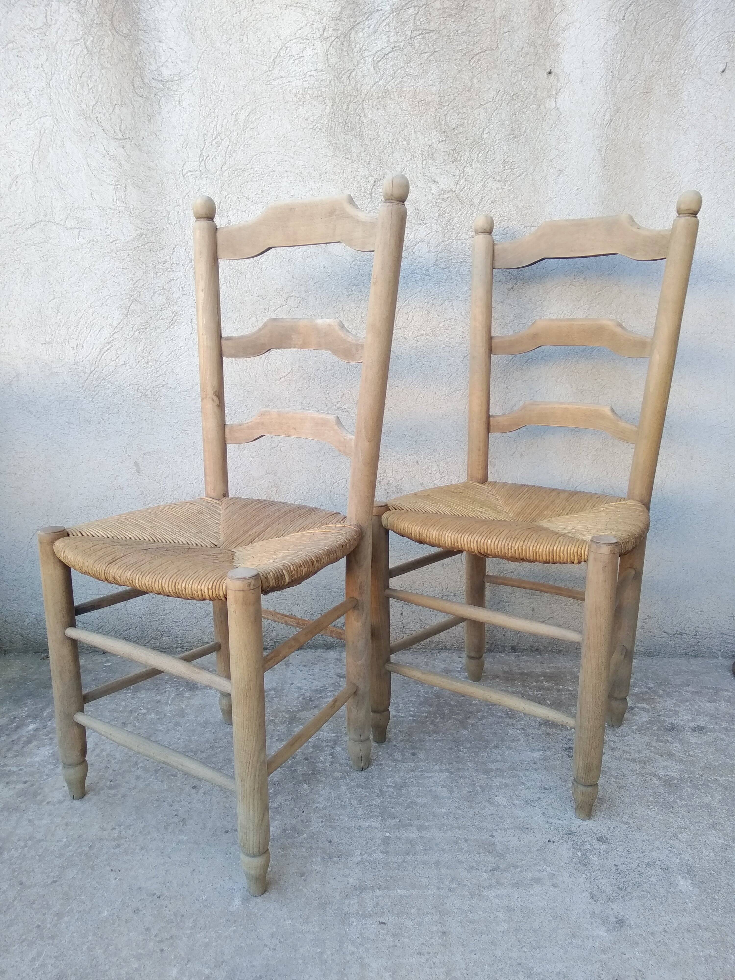 2 vintage straw chairs