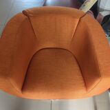 Tulip swivel armchair by B&B Italia