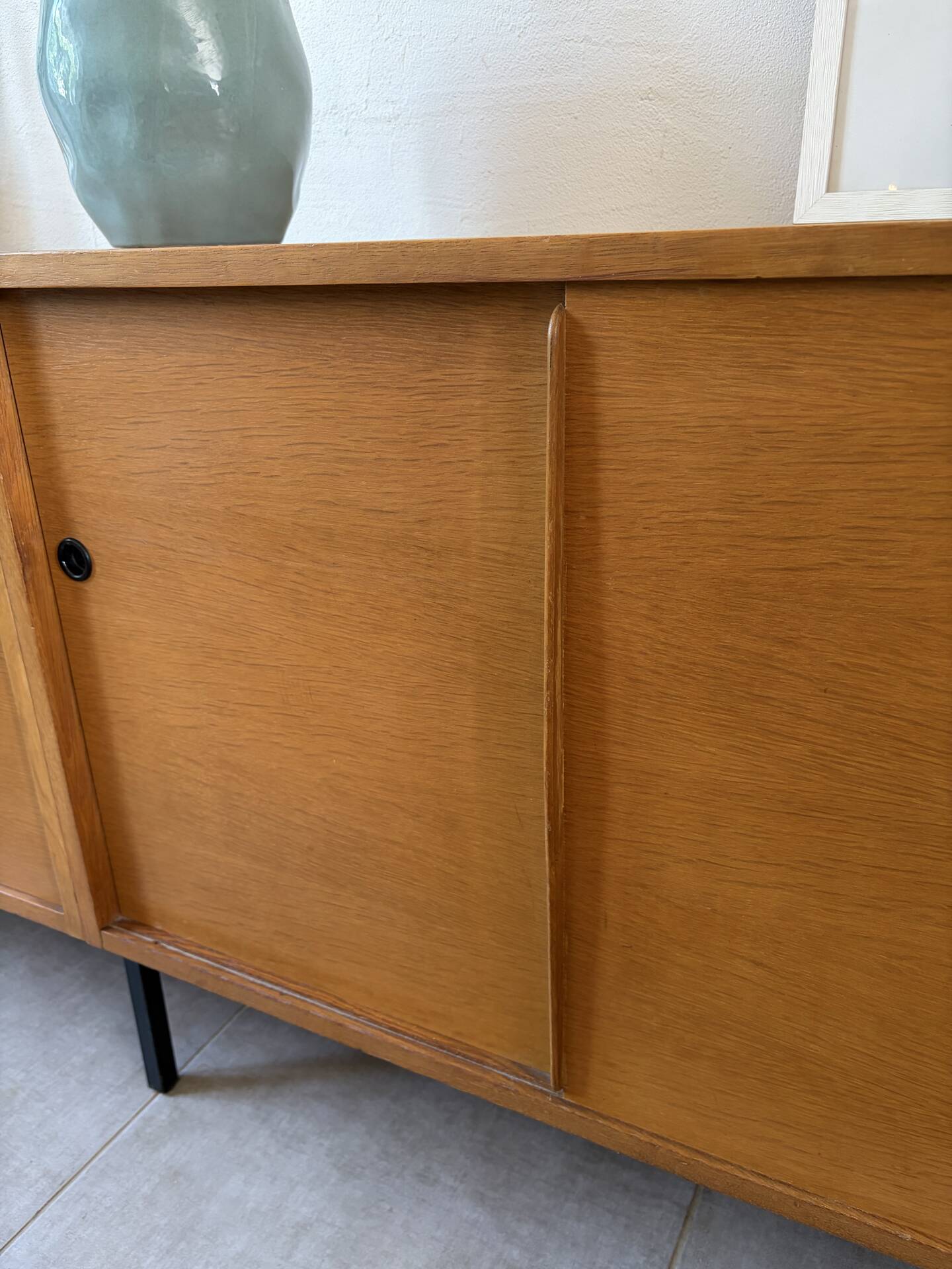 Vintage school enfilade