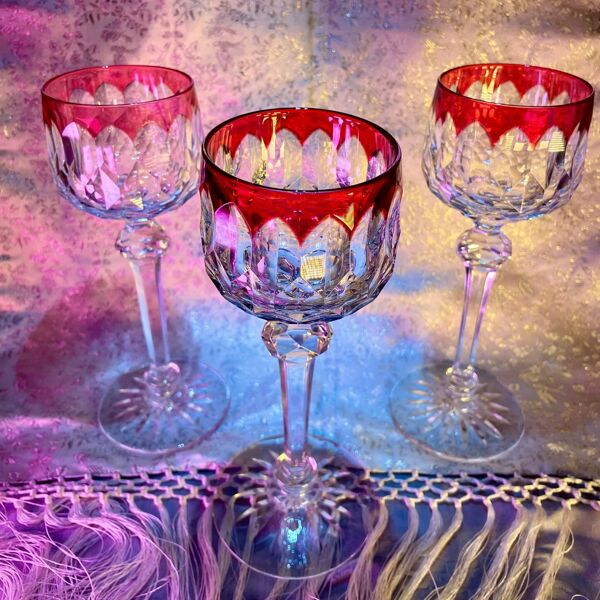 3 Verres à Vin en Cristal de baccarat - Modèle Juvisy Rouge