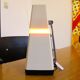 Lampe liseuse Américaine vers 1960 en bakelite blanche