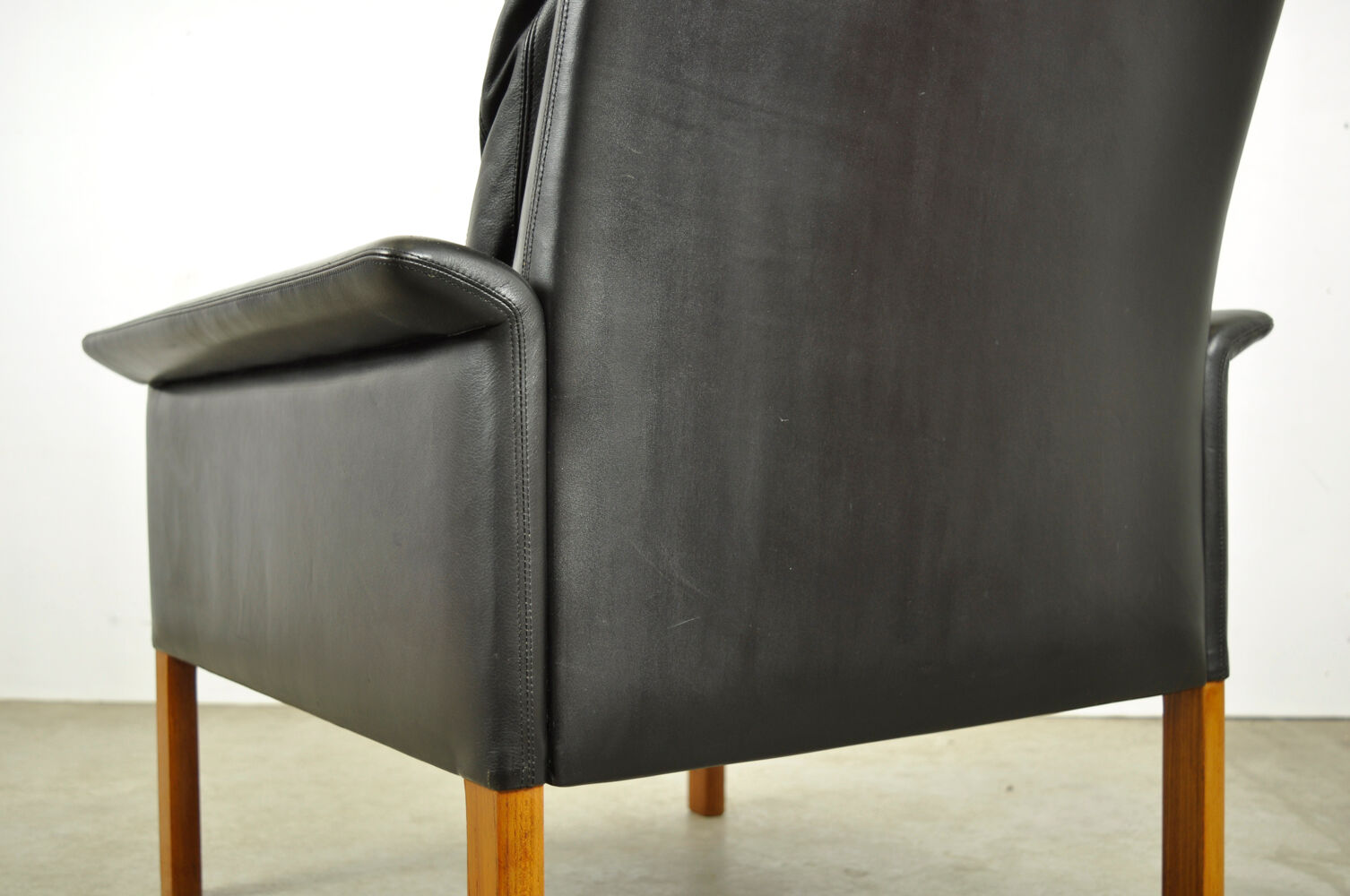 Leather armchair, high model d500 by Hans Olsen for CS Møbler Glostrup Denmark 1960s