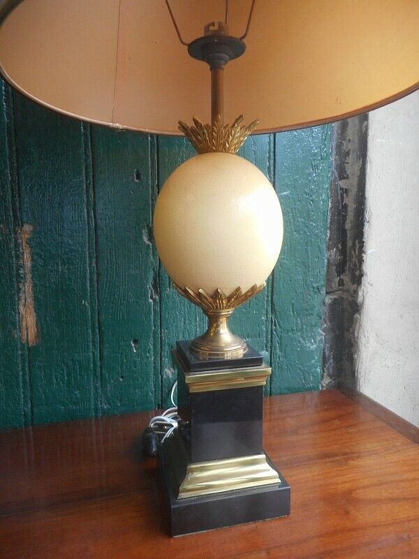 Ostrich egg lamp