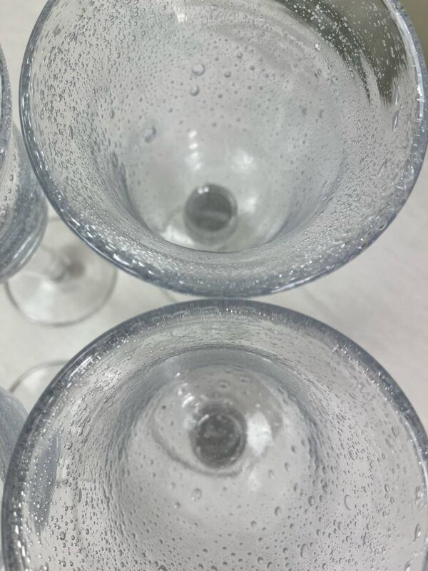 Grands verres bullés