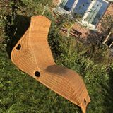 Wicker lounge chair (perfect condition)