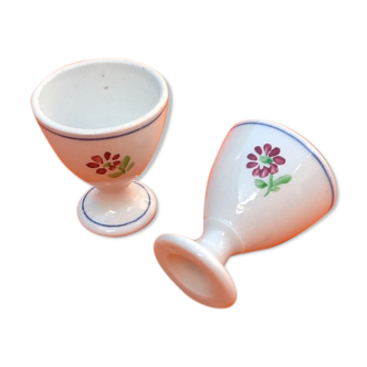 Duo de coquetiers  Porcelaine blanche à décor floral