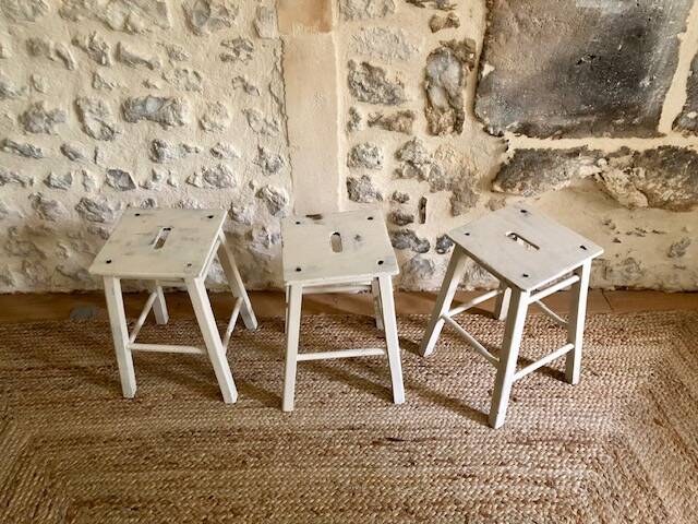 Tabouret en bois ancien