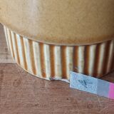 Ceramic mug made in China with Chinese characters