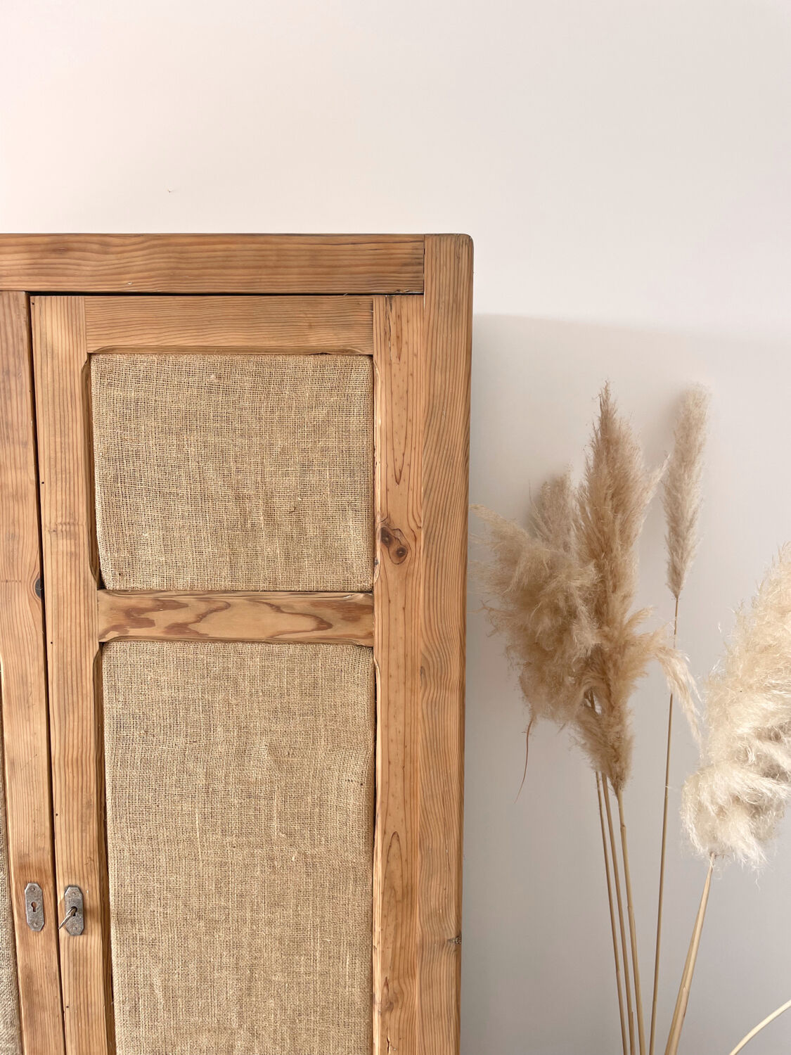 Wardrobe Parisian vintage raw wood bohemian
