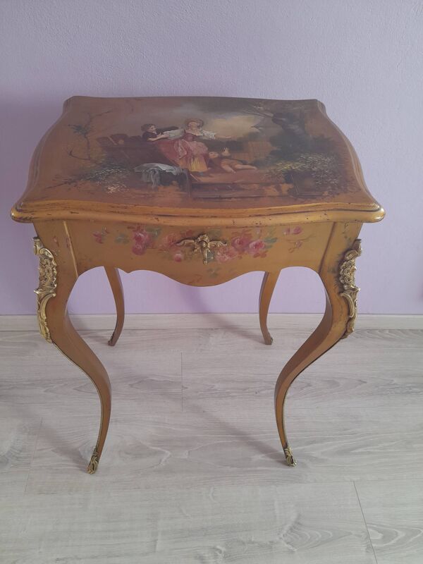 Table travailleuse en bois doré d'époque 19ème siècle