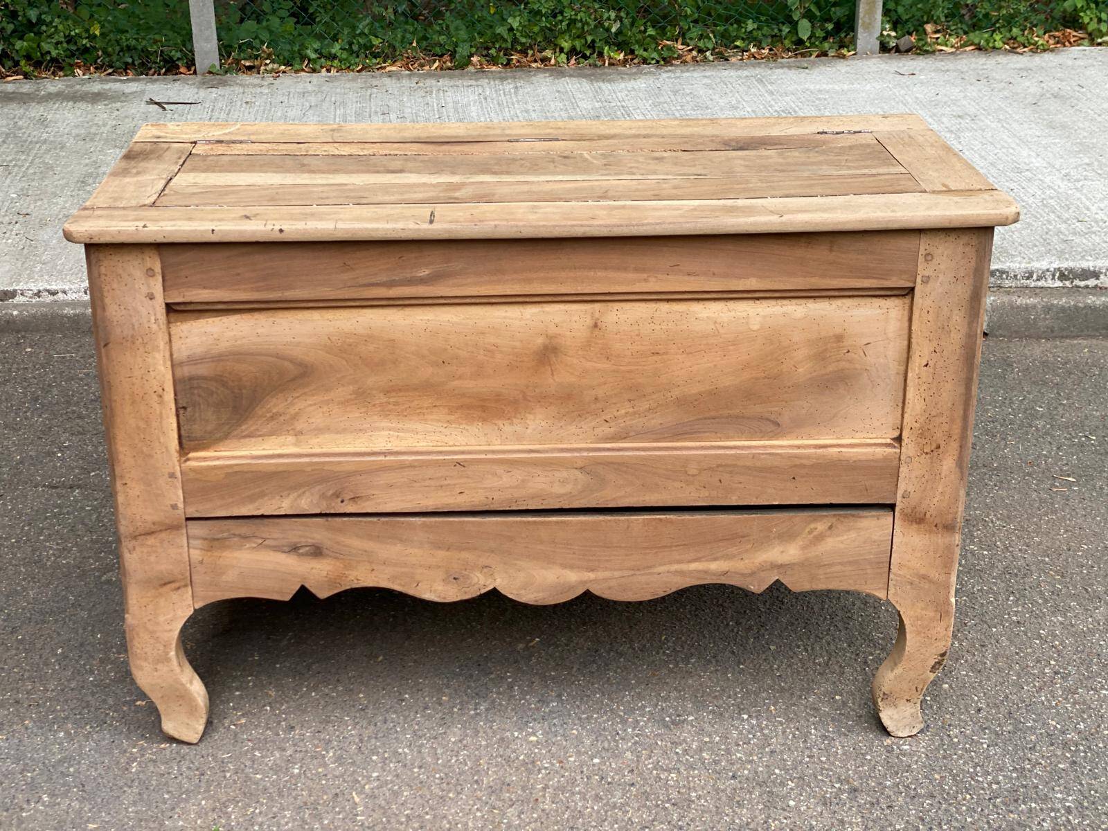 18th-century stripped chest in solid walnut