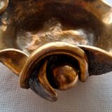Bronze tidy