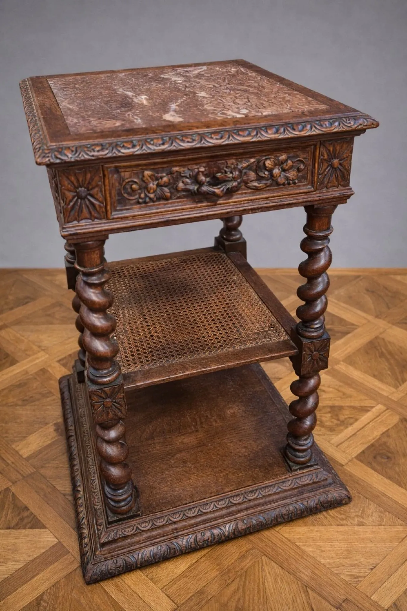 antique console shelf, in Renaissance style, made of solid wood