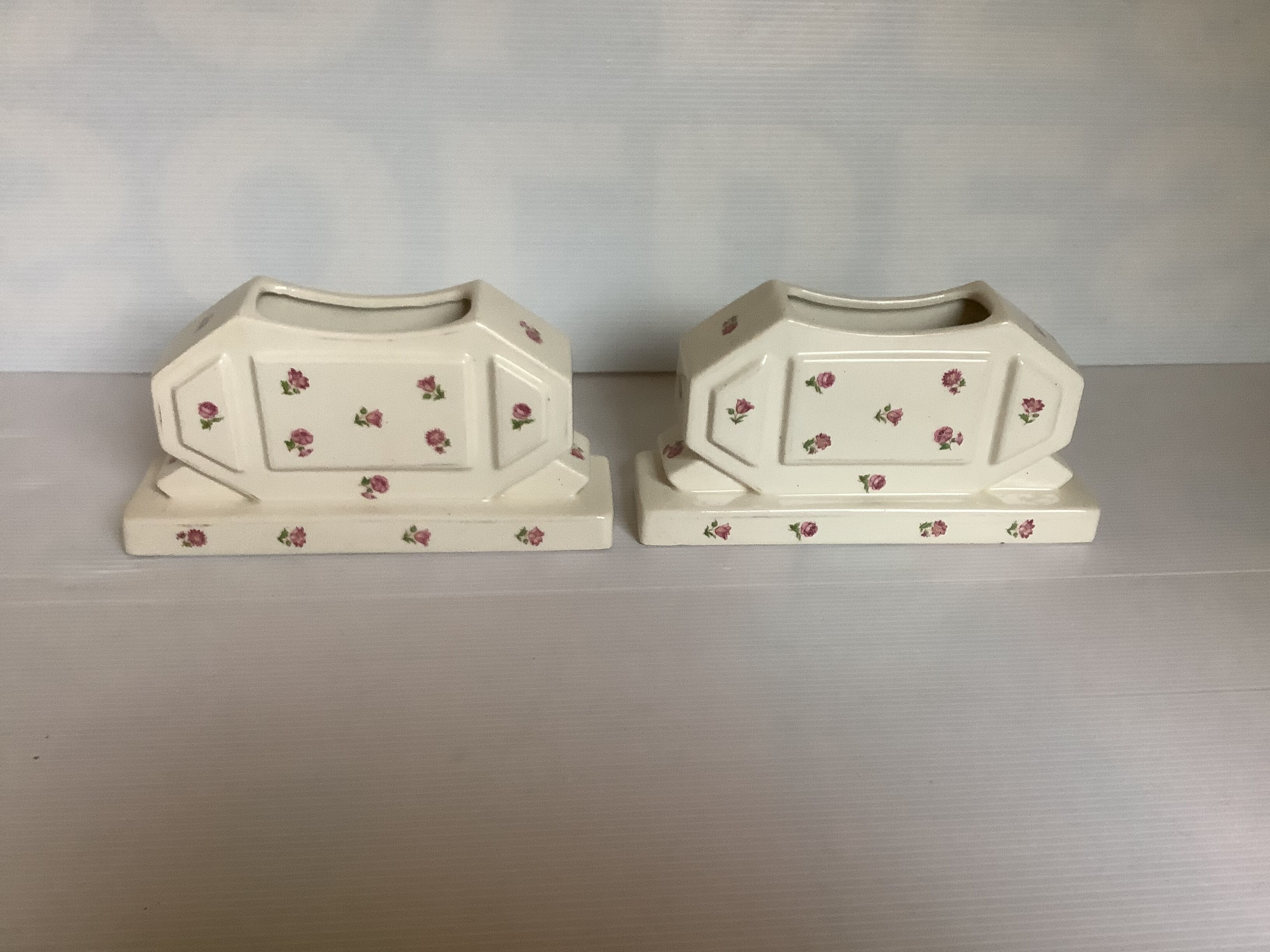 Pair of old flower vases mill wolves hamage