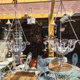 Suspensions for iron flowers