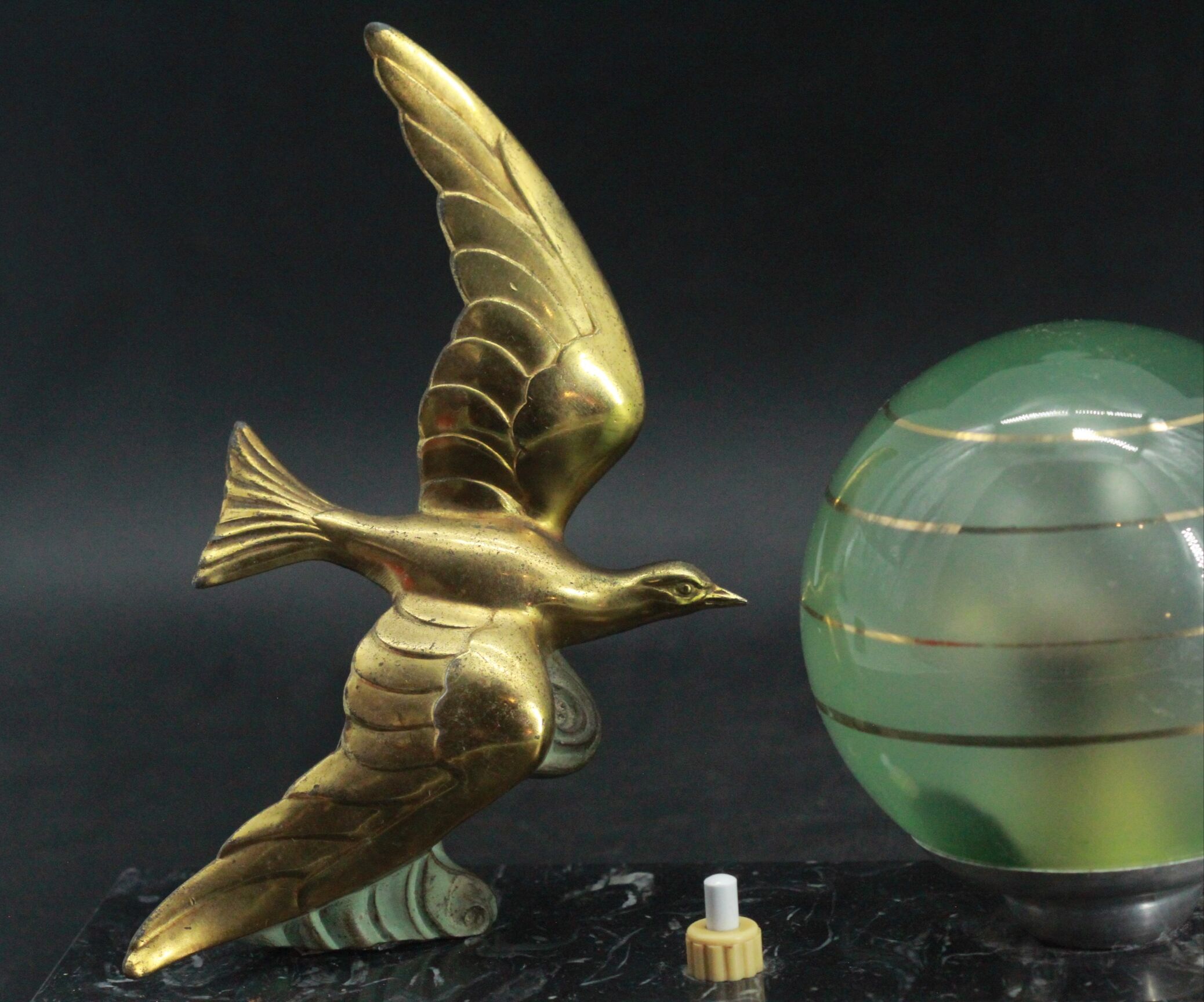 Art deco bird lamp