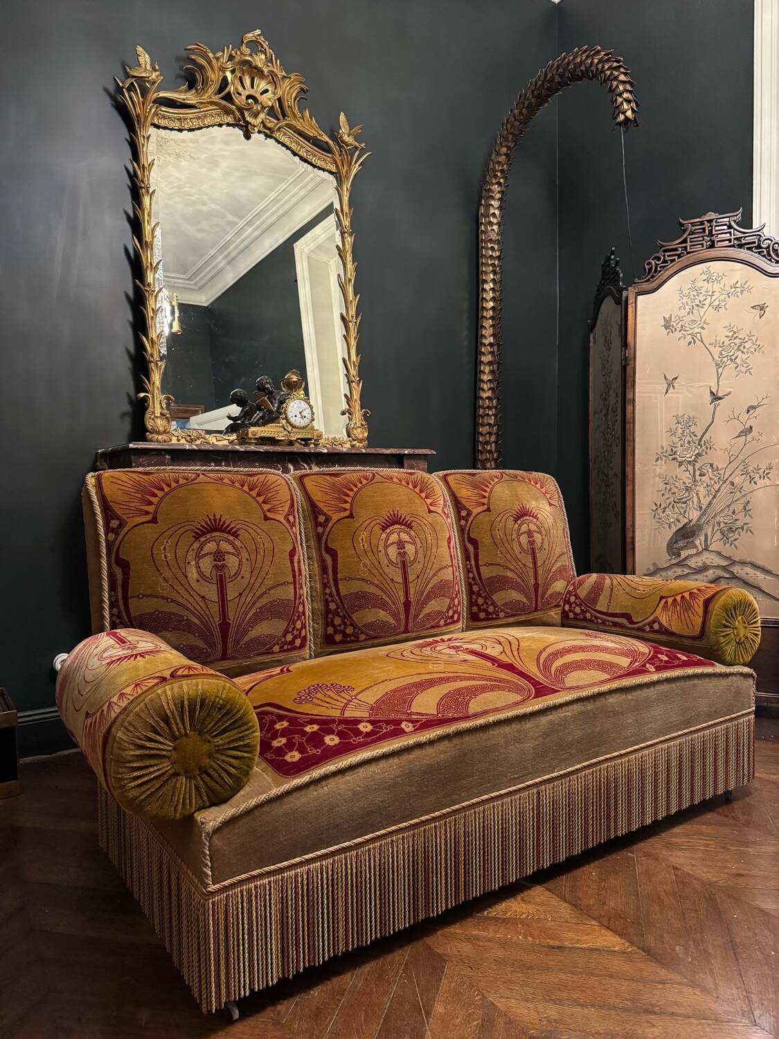 Canapé D’époque Art Nouveau garni de Son Tissu velours D’origine - XXe