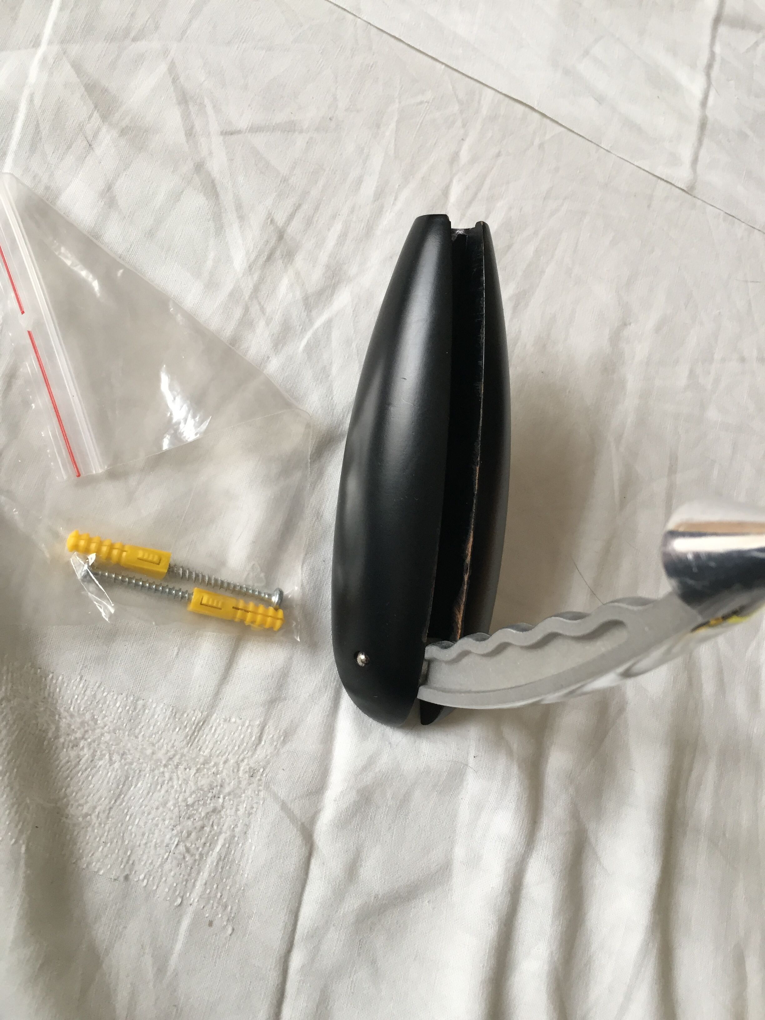 Retractable wood design hook black wood