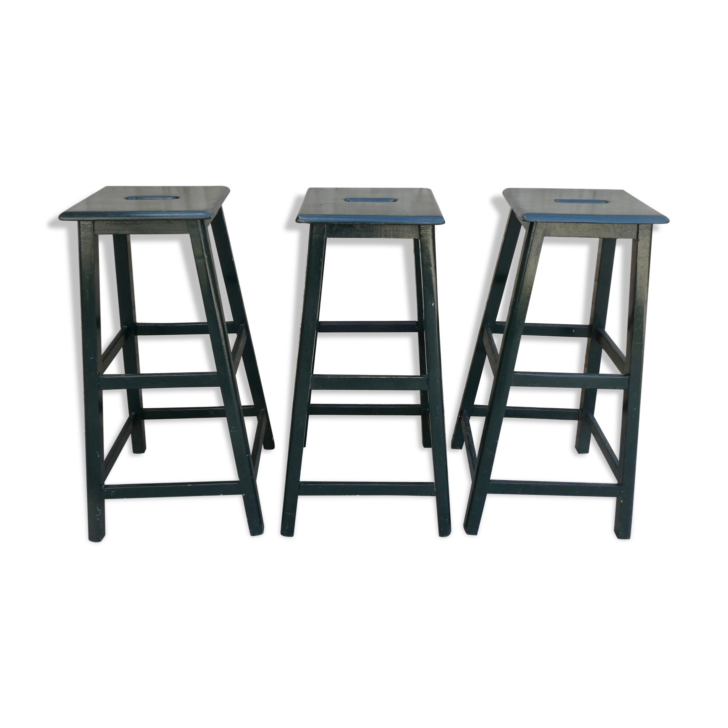 3 high bar stools, wooden, handle