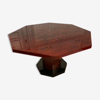 Table à manger laquée rouge et poussière d’or, 1970s