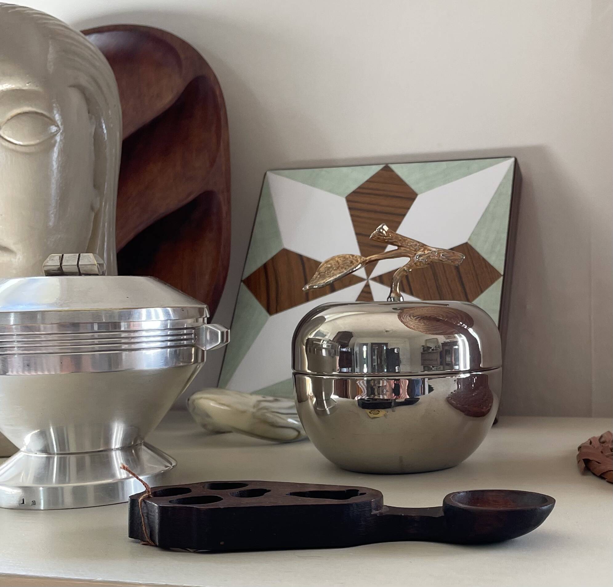 Silver metal apple box