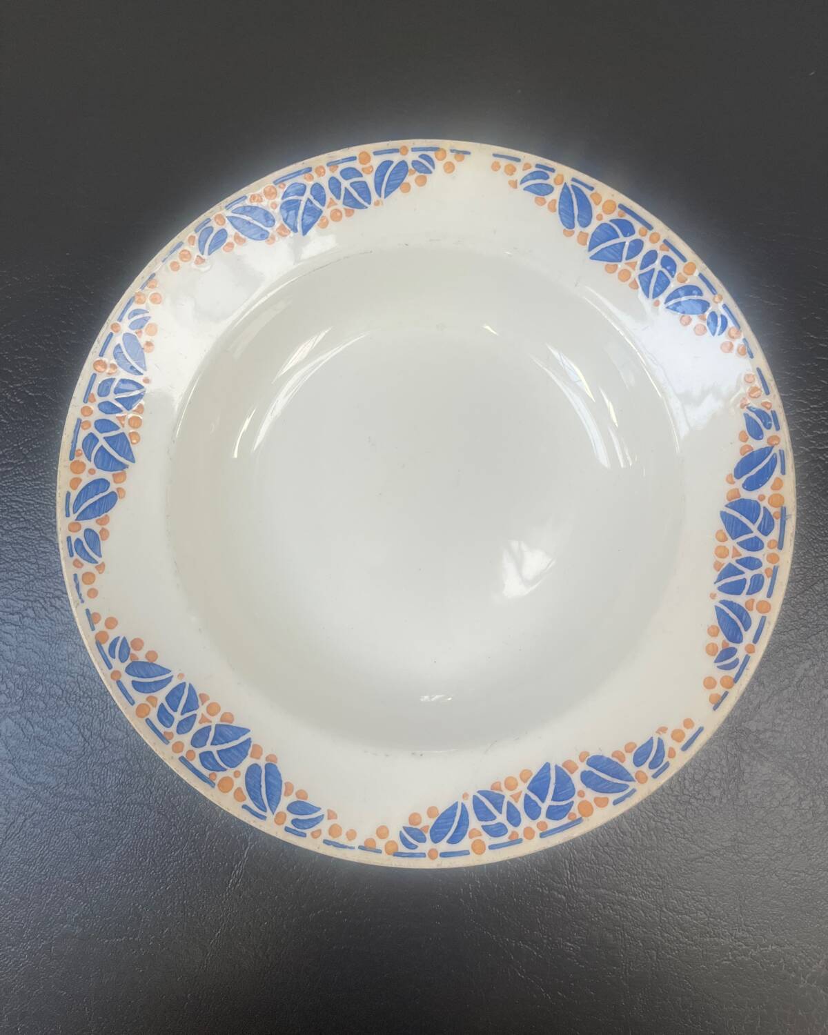 HBCM iron clay deep plates, Colette model