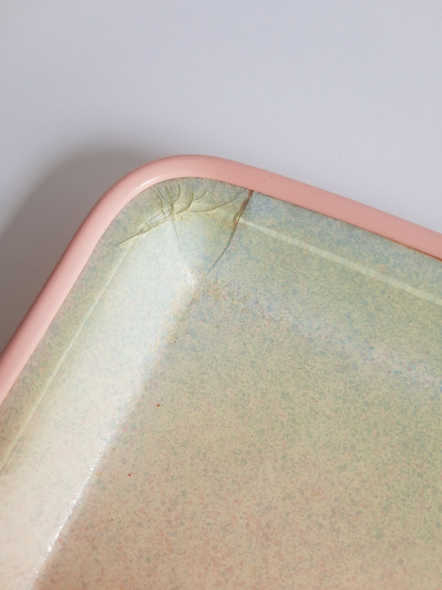 Anne stringer Alpac pink France vintage fiberglass tray
